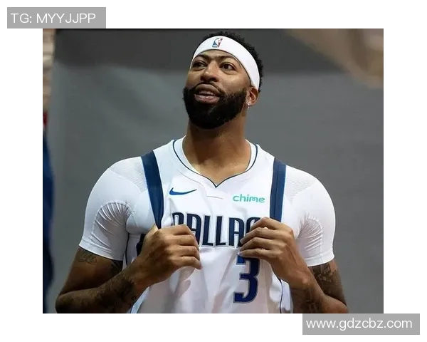 浓眉：球队进攻体系需要大量球权转移身体移动 我非常适应